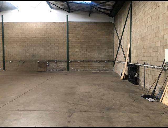 420M² WAREHOUSE TO LET IN MEADOWDALE